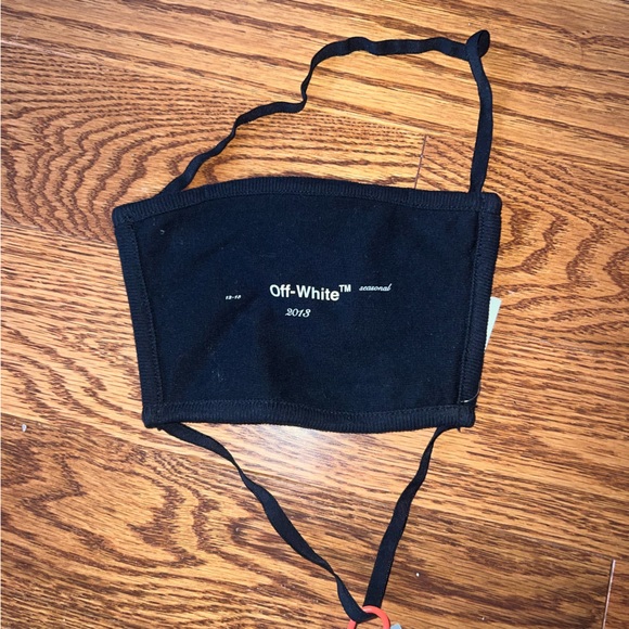 Off-White Face Mask - Picture 2 of 7